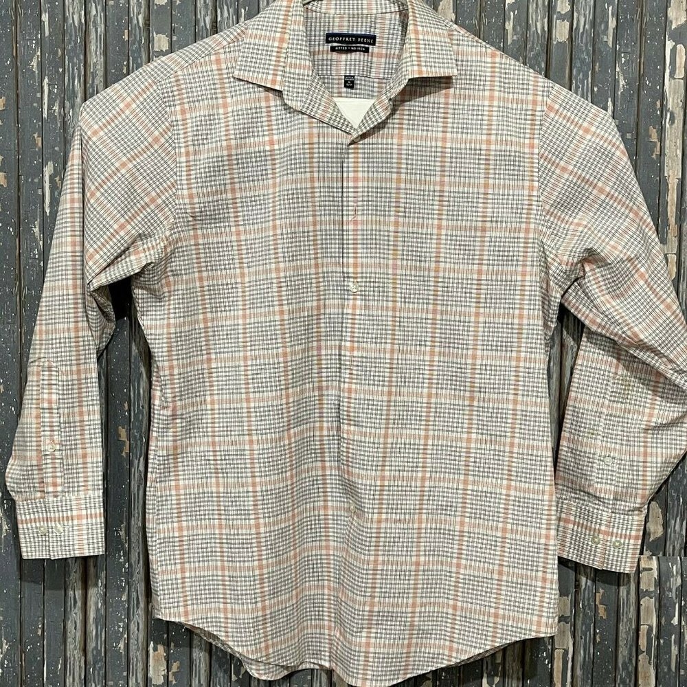 Geoffrey Beene Fitted No-Iron Long Sleeve Shirt